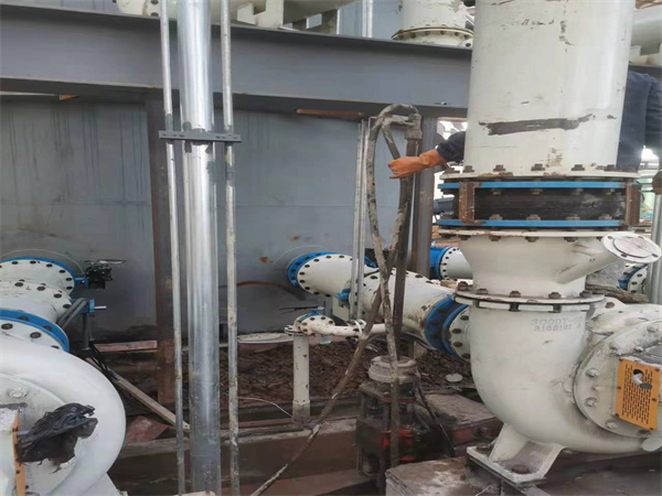 温泉设备基础沉降下沉注浆加固增加荷载